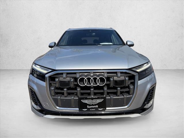 used 2025 Audi Q7 car, priced at $42,328