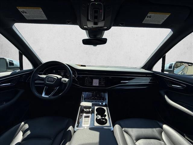 used 2025 Audi Q7 car, priced at $42,328