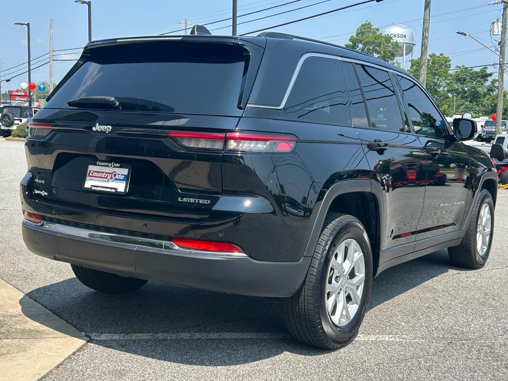 used 2024 Jeep Grand Cherokee car, priced at $32,800