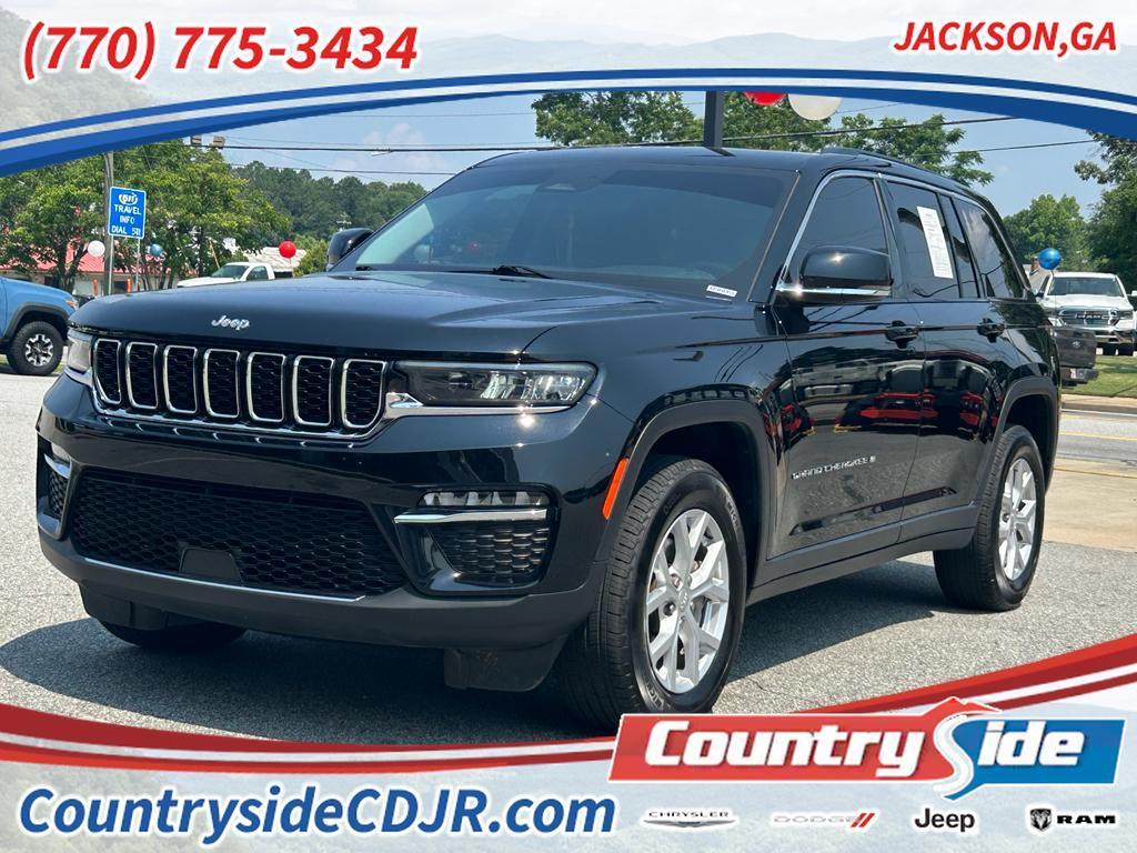 used 2024 Jeep Grand Cherokee car, priced at $32,800