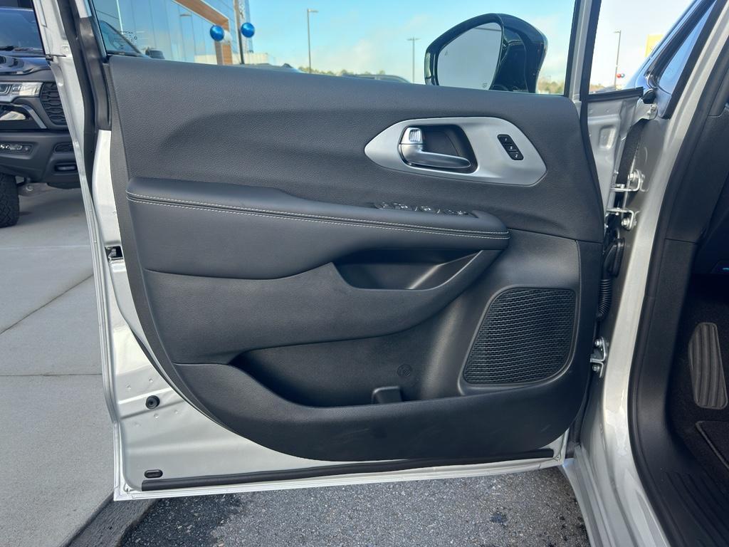 new 2026 Chrysler Pacifica car, priced at $49,590