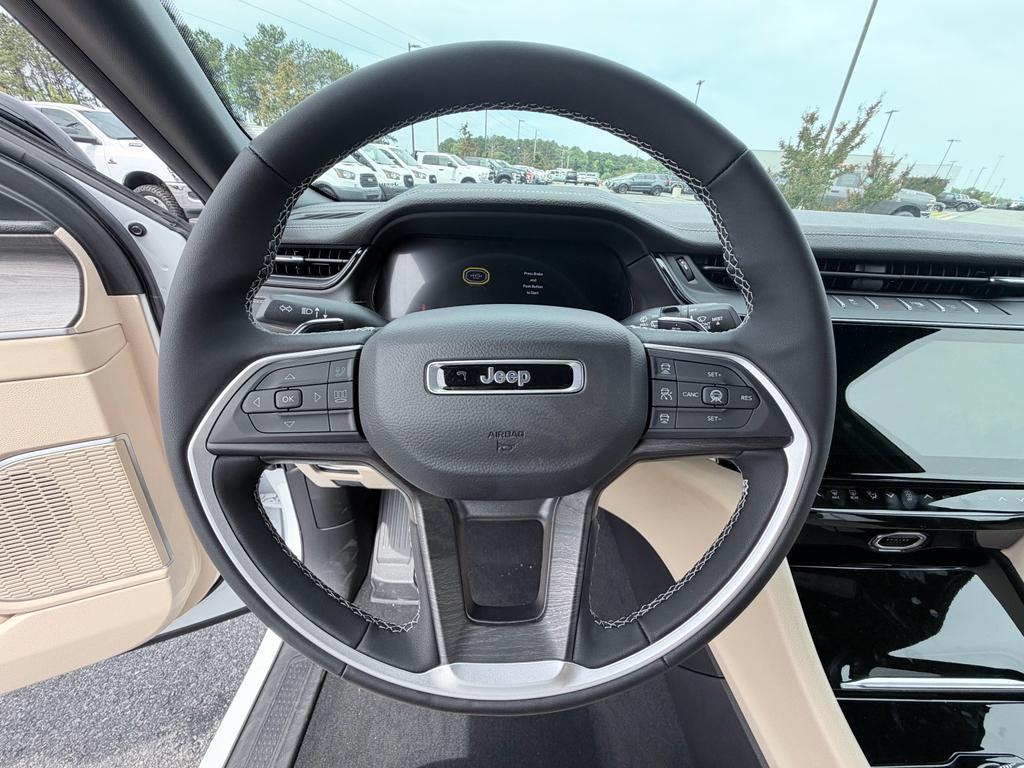 new 2026 Jeep Grand Cherokee L car, priced at $46,427