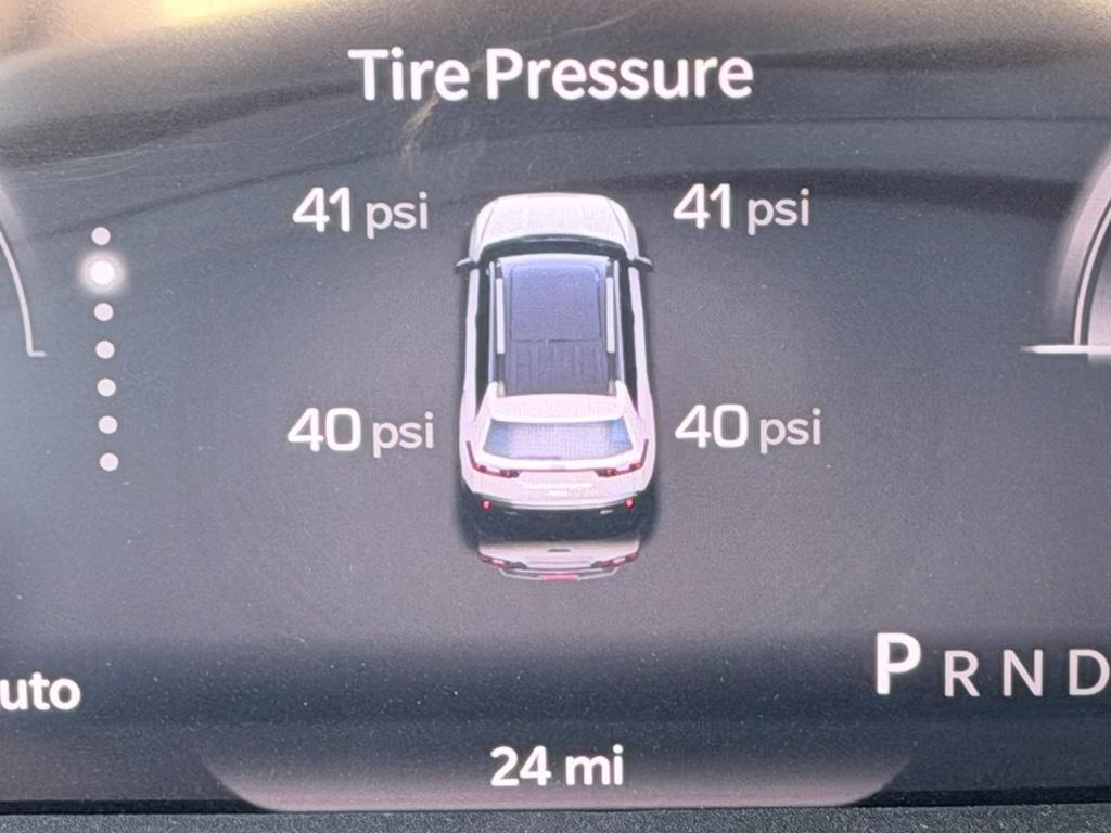 new 2026 Jeep Cherokee car, priced at $43,085