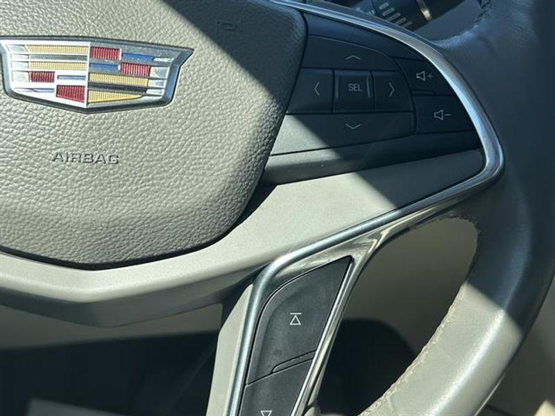 used 2017 Cadillac XT5 car, priced at $14,900