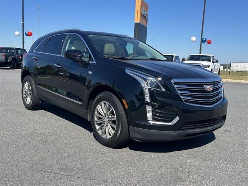 used 2017 Cadillac XT5 car, priced at $14,900