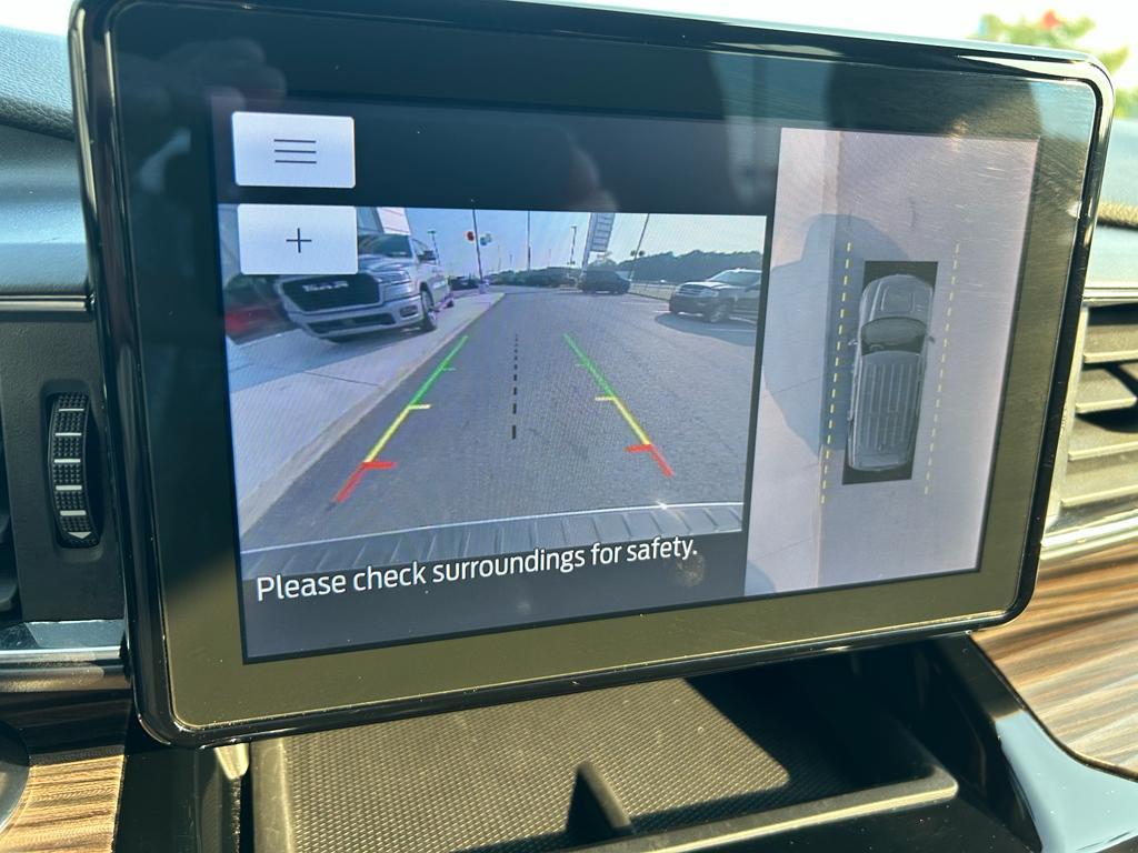 used 2023 Ford Explorer car, priced at $29,900