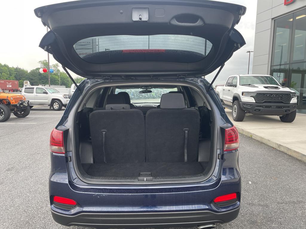 used 2019 Kia Sorento car, priced at $8,800
