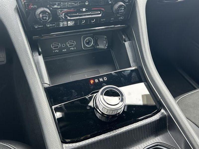 new 2025 Jeep Grand Cherokee L car, priced at $42,943