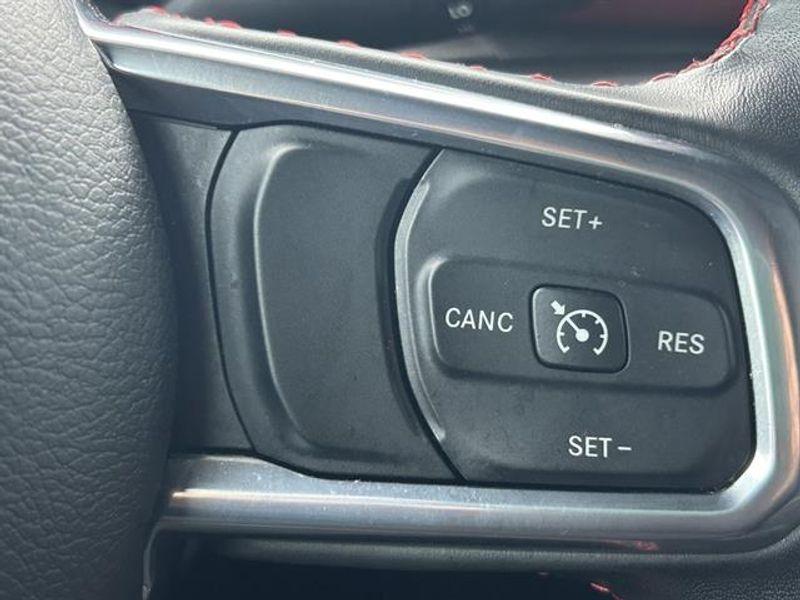 used 2022 Jeep Wrangler Unlimited car, priced at $33,900