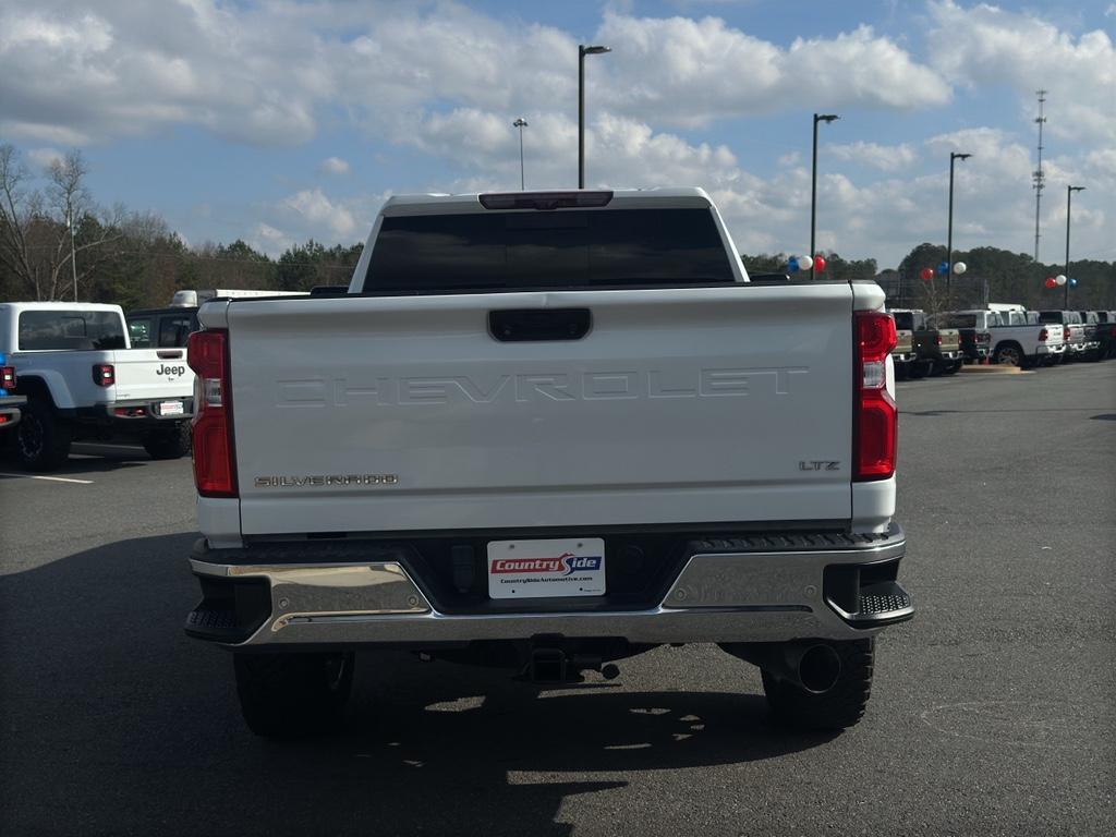 used 2021 Chevrolet Silverado 2500 car, priced at $42,900