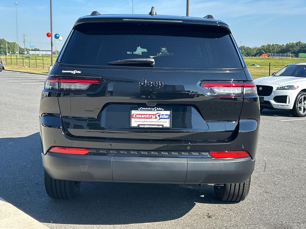 new 2025 Jeep Grand Cherokee L car, priced at $42,818