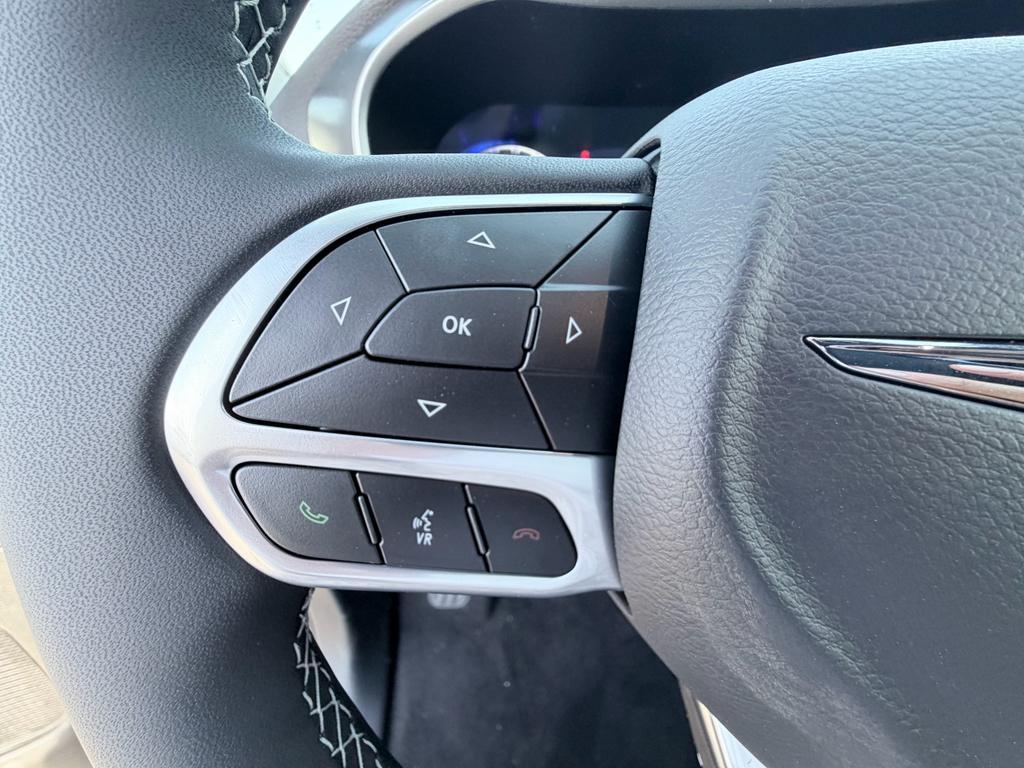 new 2026 Chrysler Pacifica car, priced at $43,257