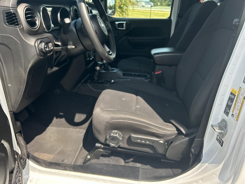 used 2023 Jeep Gladiator car, priced at $26,900