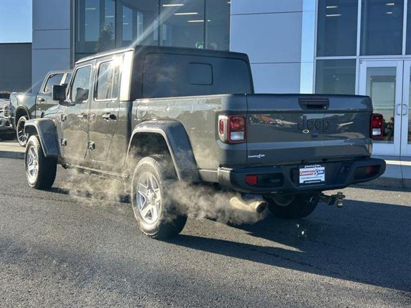 used 2023 Jeep Gladiator car, priced at $26,700