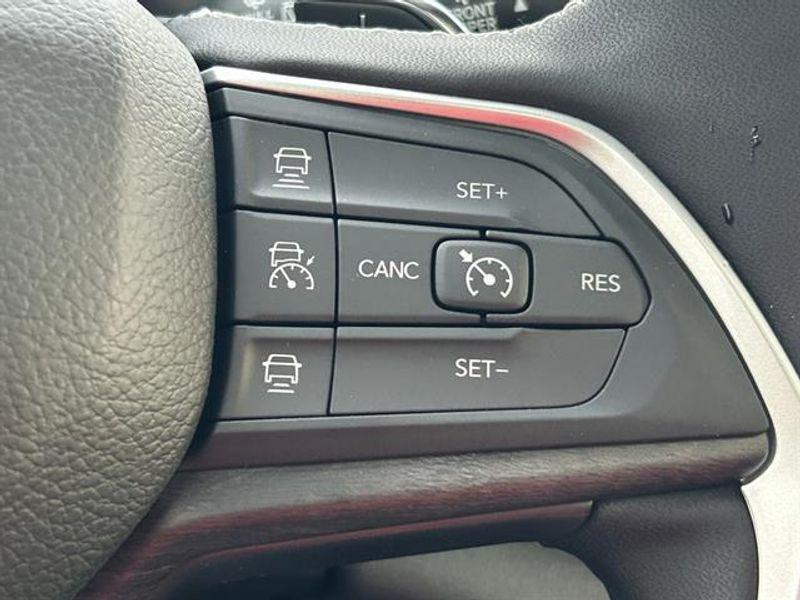 new 2025 Jeep Grand Cherokee L car, priced at $47,810