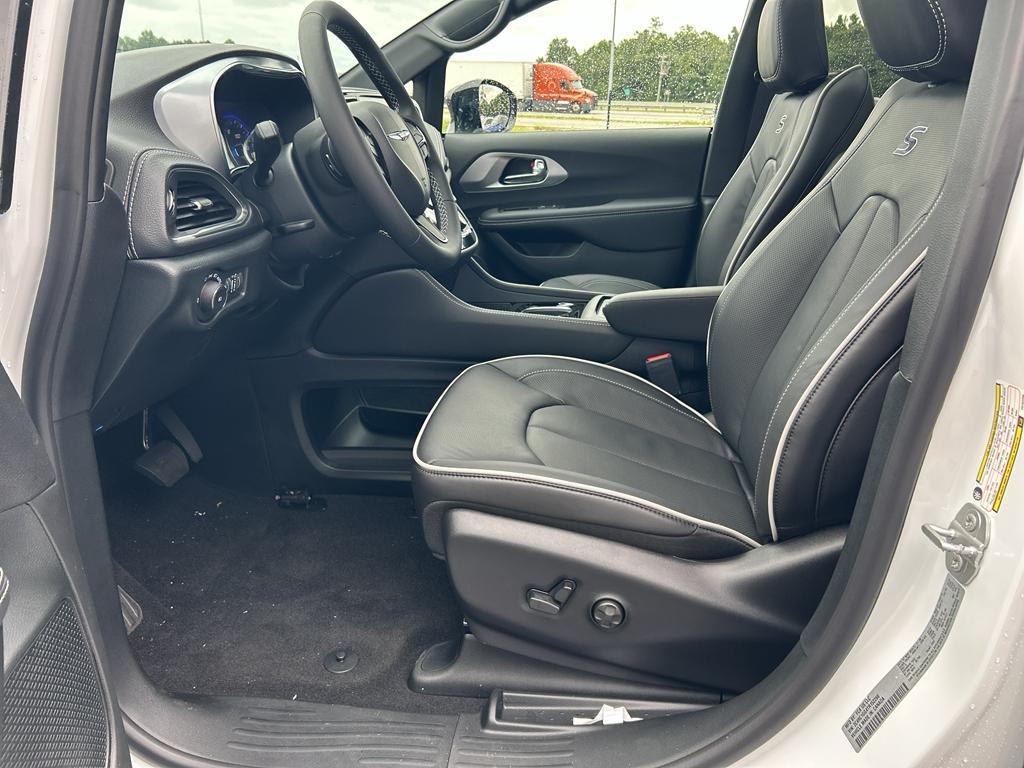 new 2026 Chrysler Pacifica car, priced at $47,330