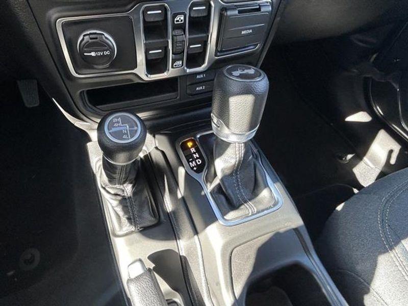 new 2026 Jeep Wrangler car, priced at $45,671