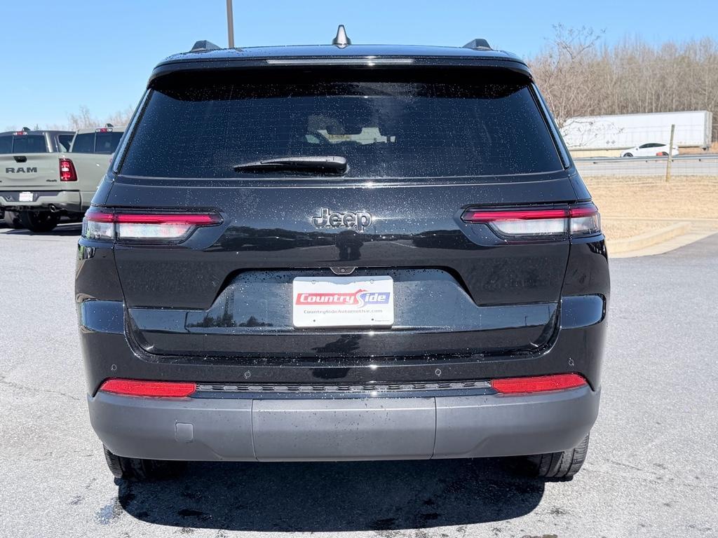 used 2025 Jeep Grand Cherokee L car, priced at $33,900