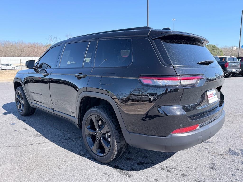 used 2025 Jeep Grand Cherokee L car, priced at $33,900