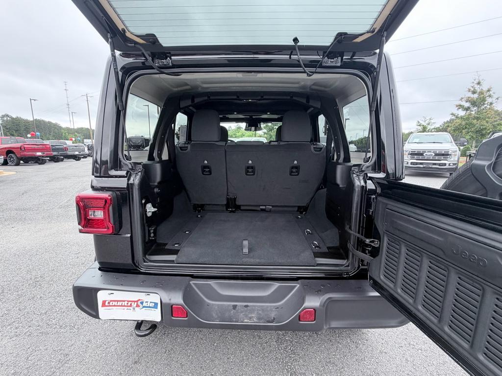 used 2026 Jeep Wrangler car, priced at $41,900