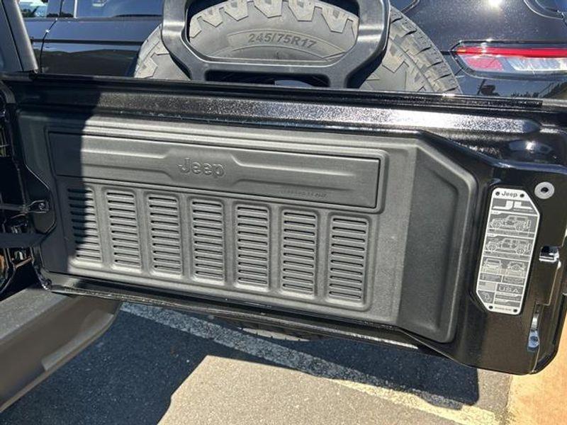 new 2026 Jeep Wrangler car, priced at $40,891