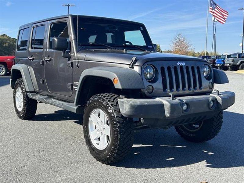 used 2017 Jeep Wrangler Unlimited car, priced at $16,800