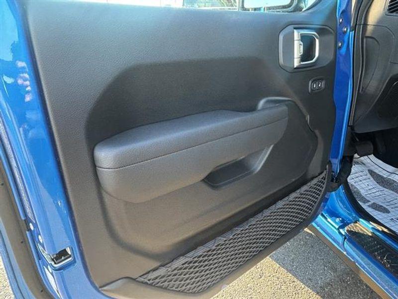 new 2026 Jeep Wrangler car, priced at $37,807