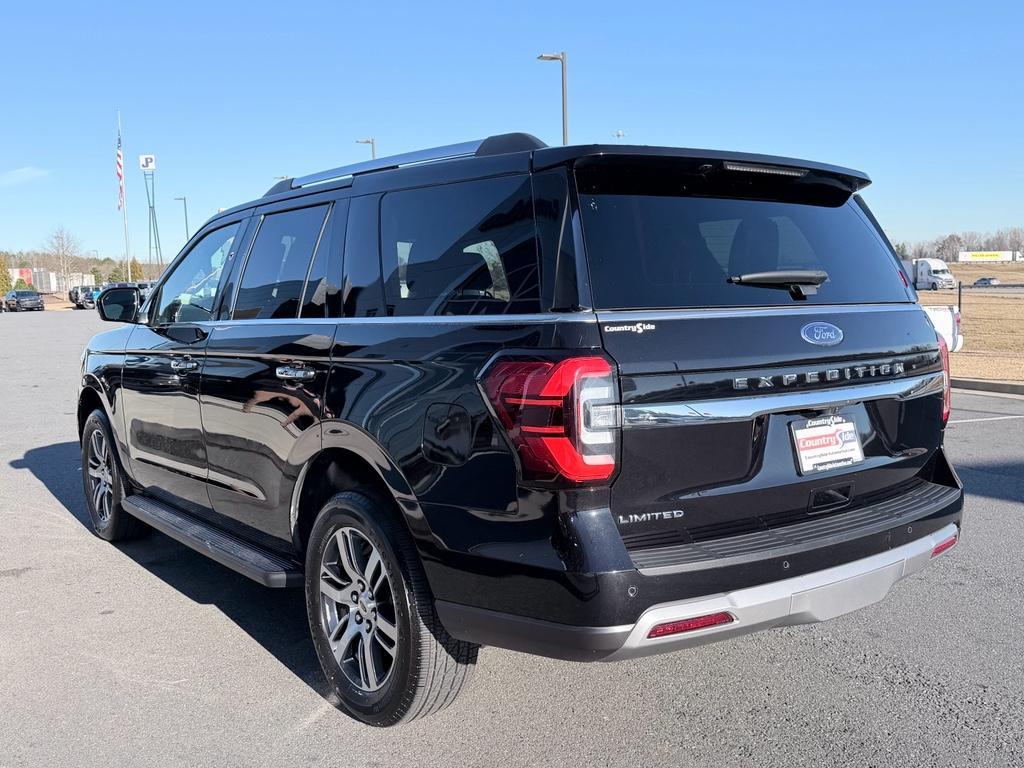 used 2024 Ford Expedition car, priced at $46,900