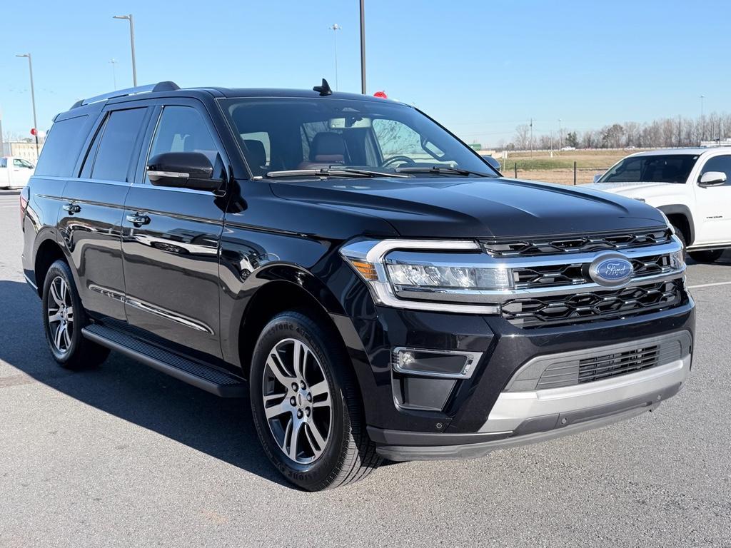 used 2024 Ford Expedition car, priced at $46,900