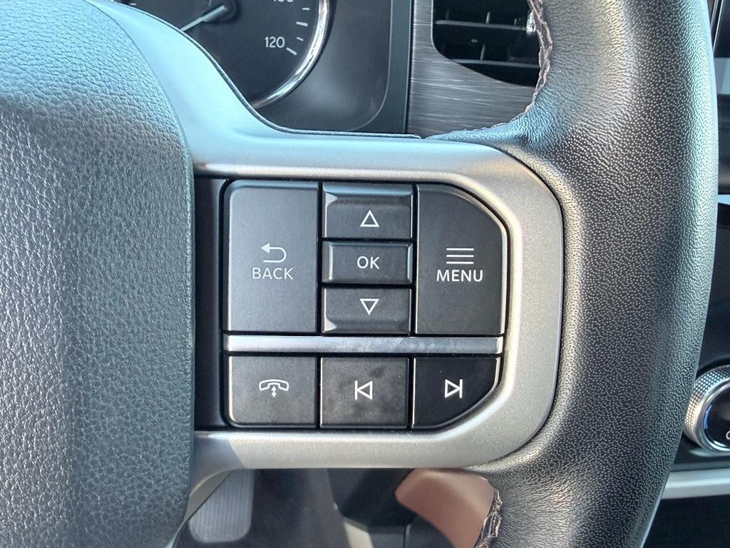 used 2024 Ford Expedition car, priced at $46,900