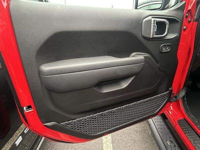 new 2026 Jeep Wrangler car, priced at $43,190