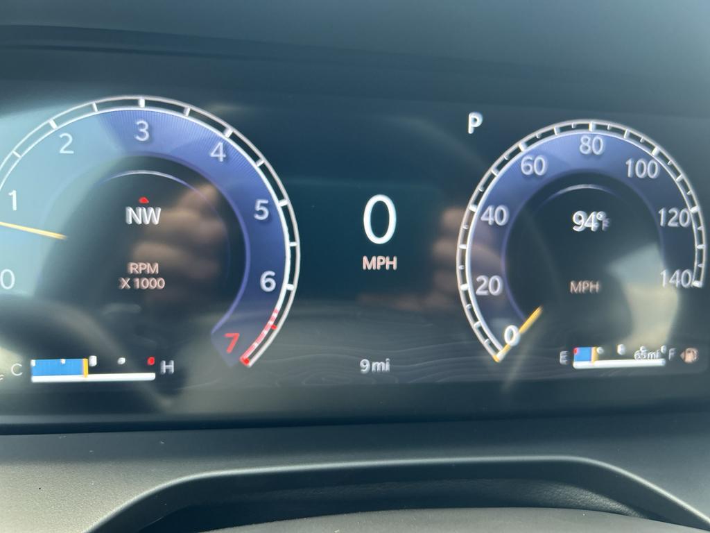 new 2025 Jeep Grand Cherokee car, priced at $38,034