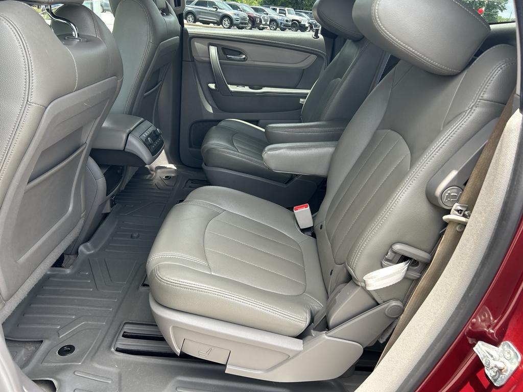 used 2016 Chevrolet Traverse car, priced at $13,900