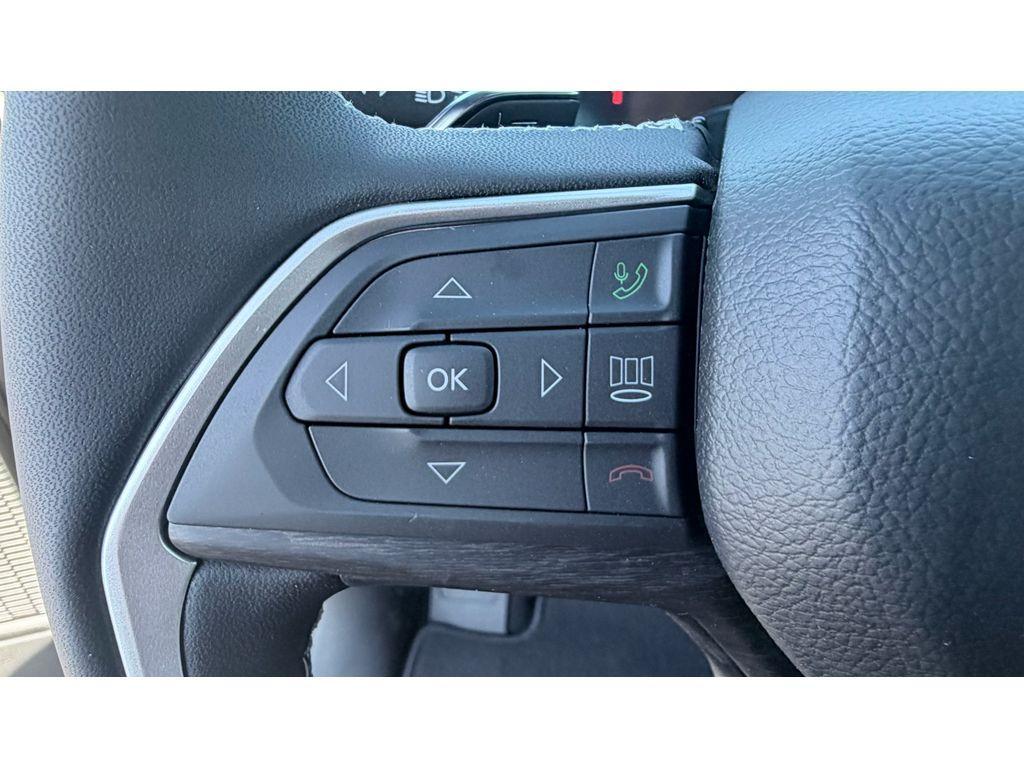 new 2026 Jeep Grand Cherokee car, priced at $46,525