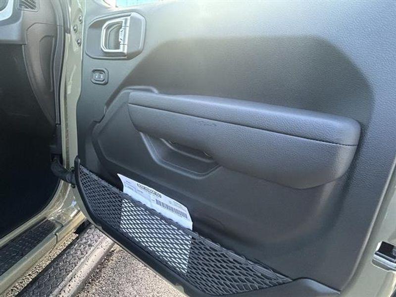 new 2026 Jeep Wrangler car, priced at $41,370