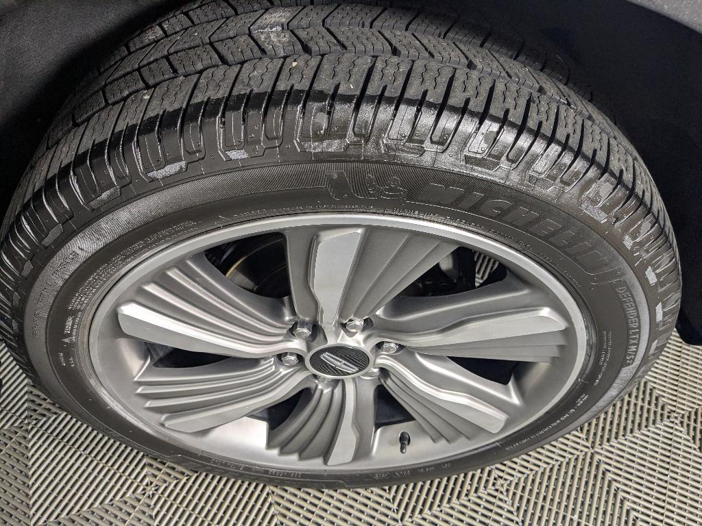 used 2018 Lincoln Navigator car, priced at $34,990