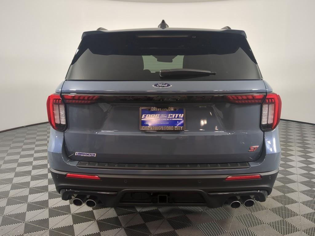 used 2025 Ford Explorer car, priced at $50,969