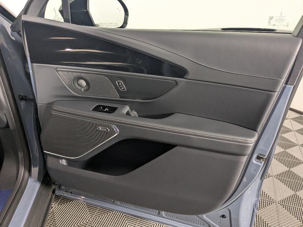 new 2026 Lincoln Nautilus car, priced at $70,190