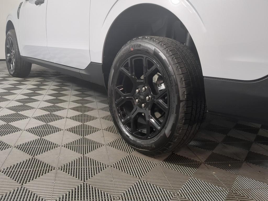 new 2026 Ford Maverick car, priced at $34,275