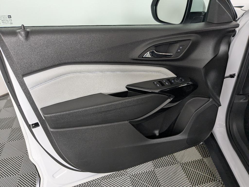 used 2025 Chevrolet Trax car, priced at $21,969