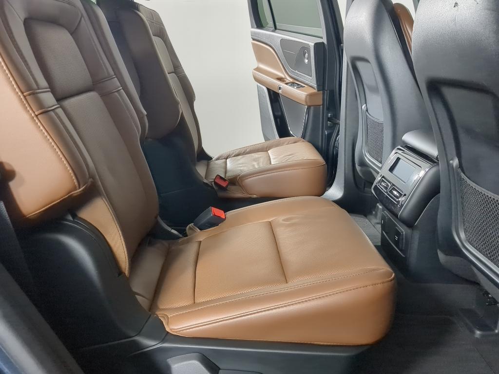 used 2023 Lincoln Aviator car, priced at $38,799