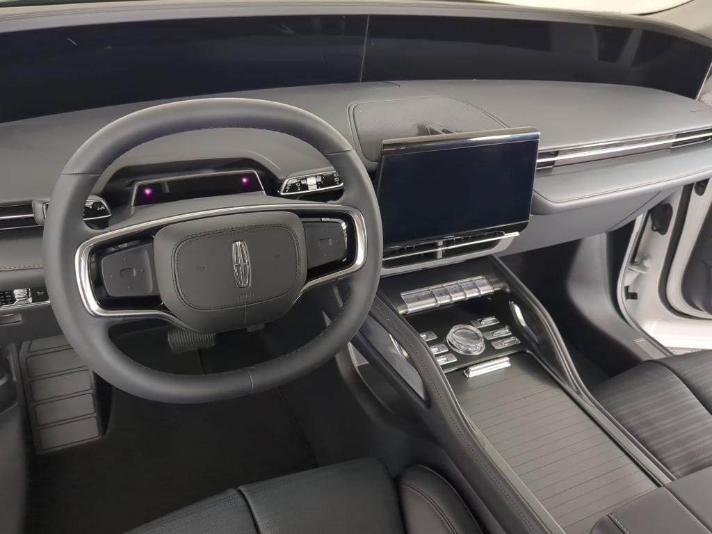 new 2026 Lincoln Nautilus car, priced at $75,045