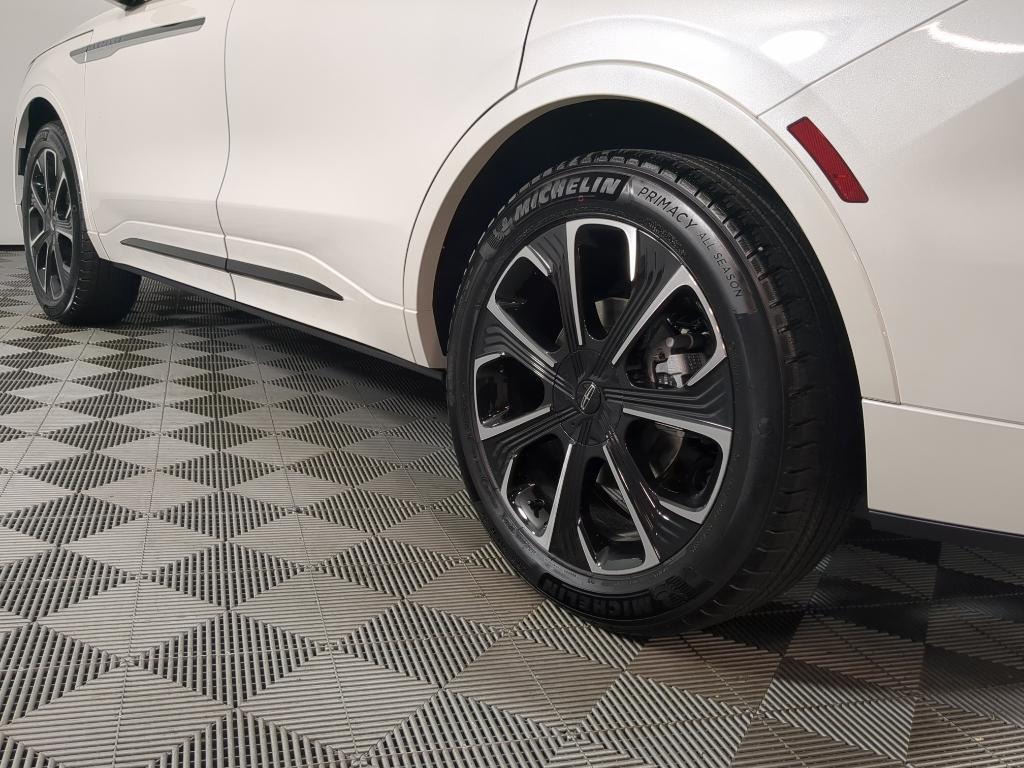 new 2026 Lincoln Nautilus car, priced at $75,045