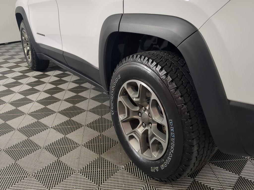 used 2020 Jeep Cherokee car, priced at $19,969