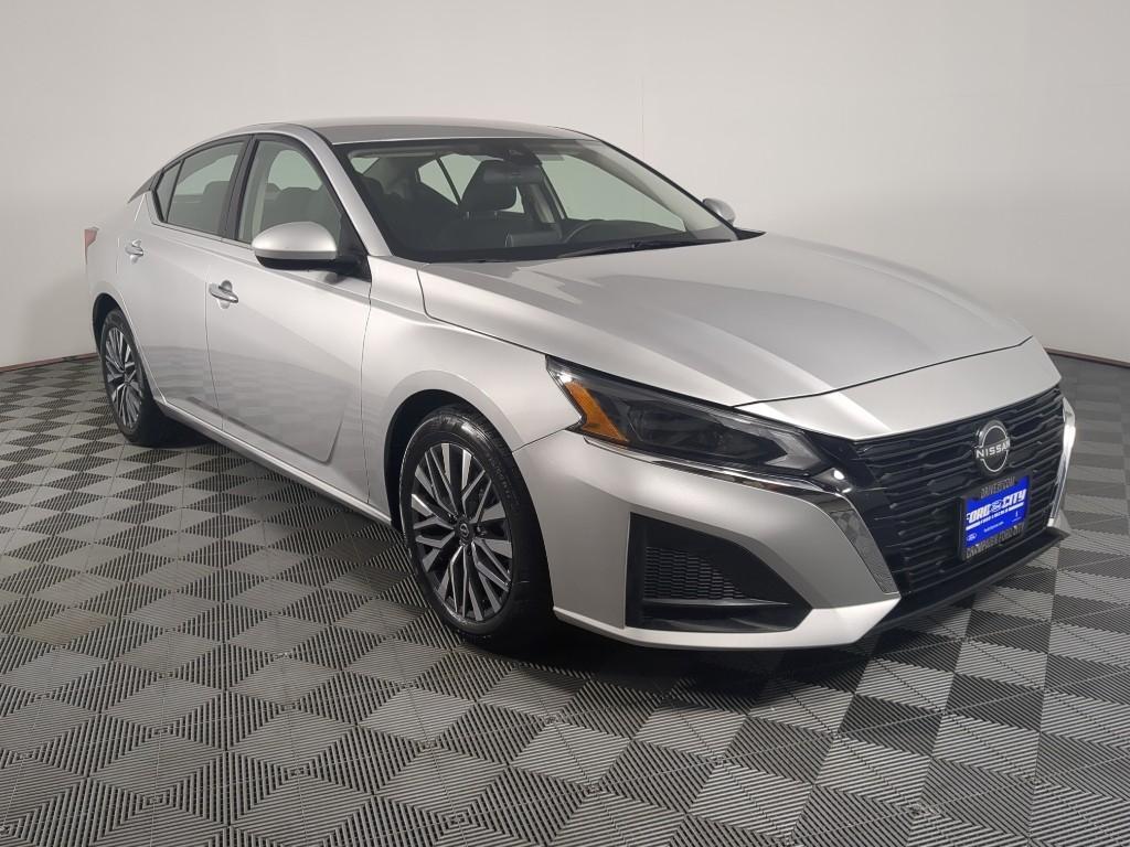 used 2023 Nissan Altima car, priced at $20,990