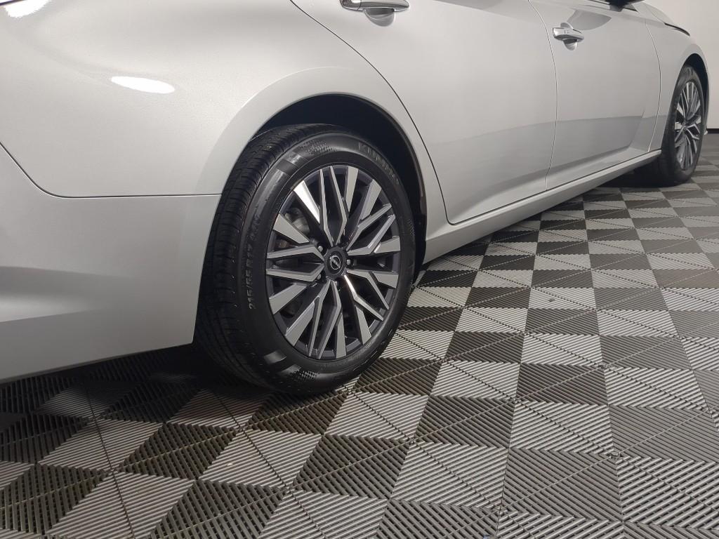 used 2023 Nissan Altima car, priced at $20,990