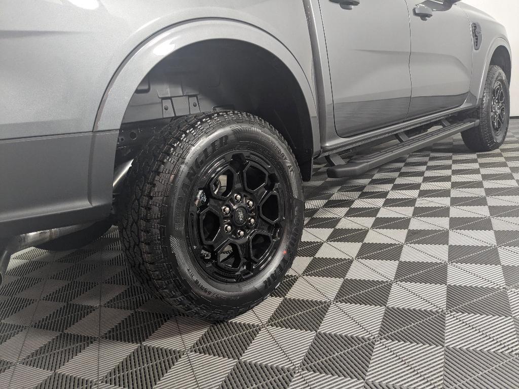 new 2025 Ford Ranger car, priced at $43,969