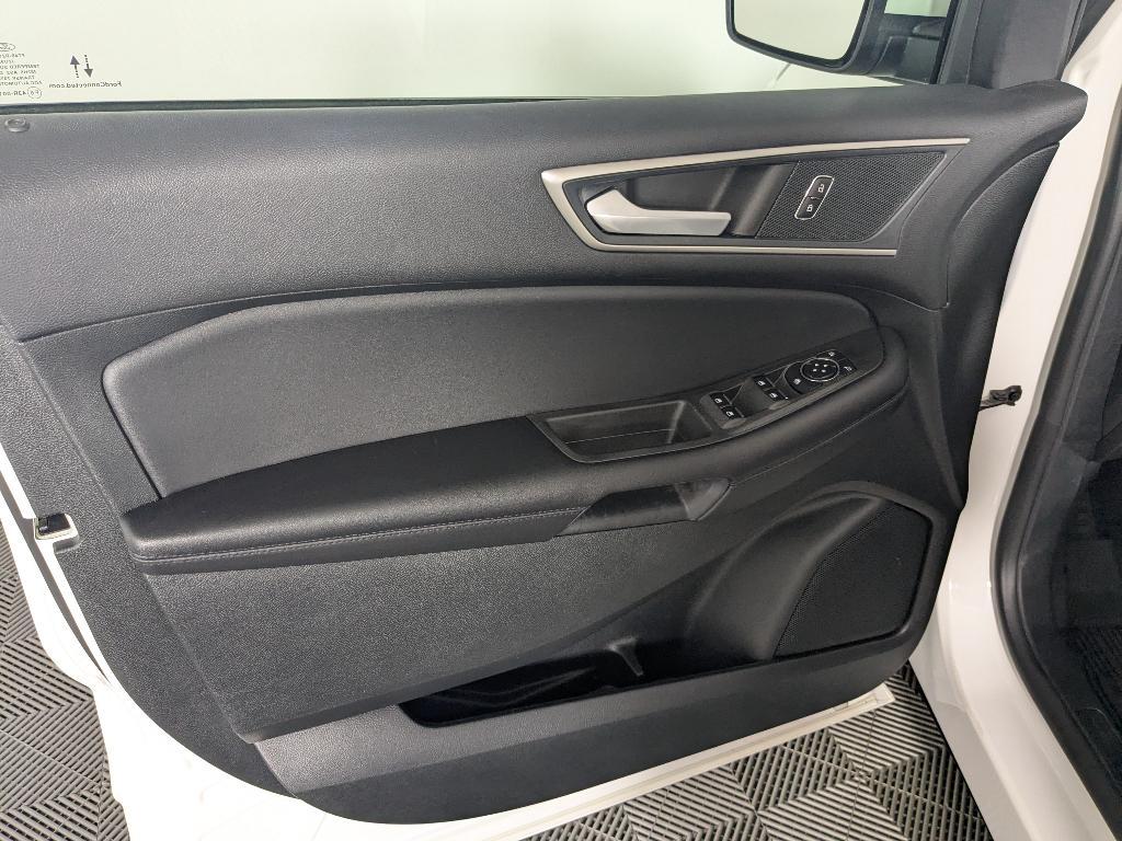 used 2024 Ford Edge car, priced at $27,969