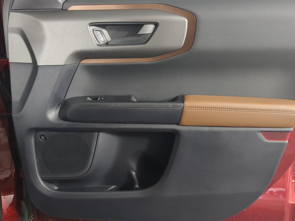 new 2025 Ford Bronco Sport car, priced at $38,969