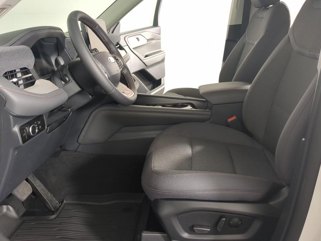 new 2026 Ford Explorer car, priced at $42,998